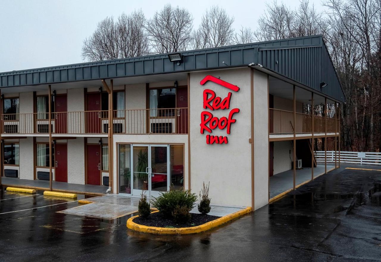 Red Roof Inn Fredericksburg North Esterno foto