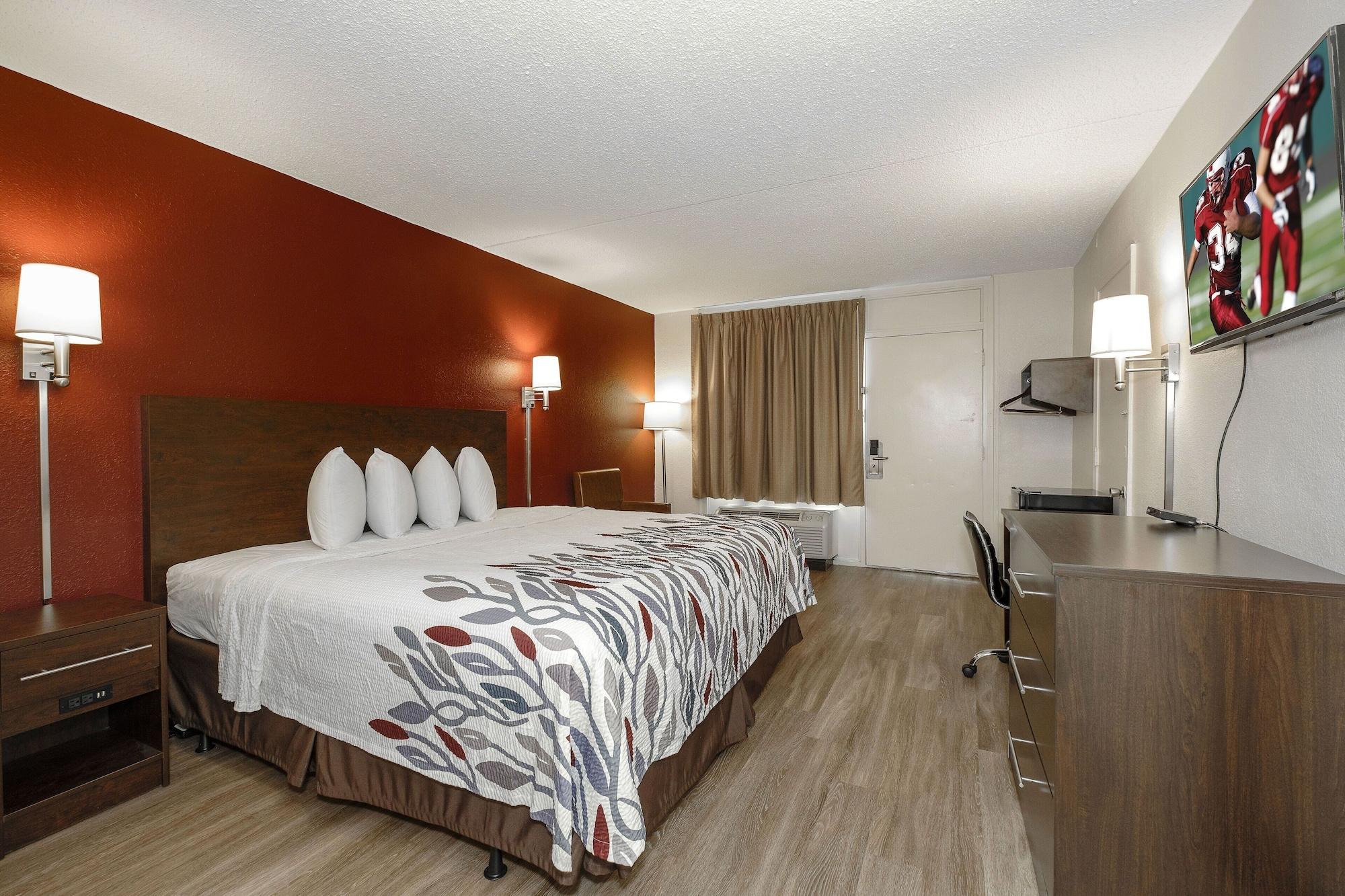 Red Roof Inn Fredericksburg North Esterno foto
