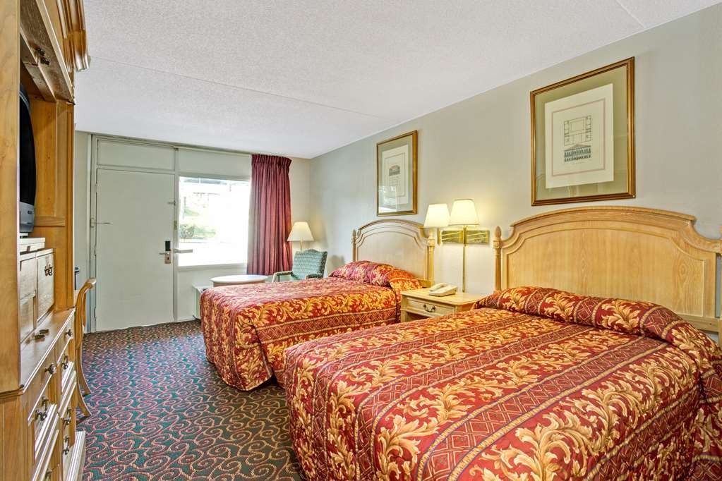 Red Roof Inn Fredericksburg North Camera foto